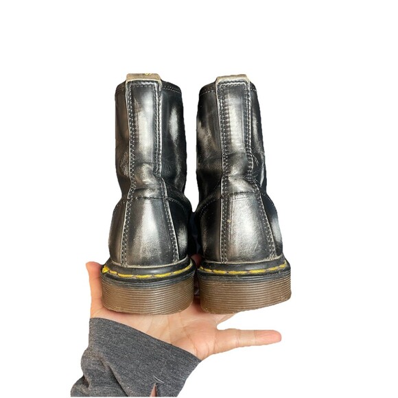 Dr. Martens 1460 Made in England Vintage Black Leather 8 Eye Boots US 7 - Picture 7 of 16